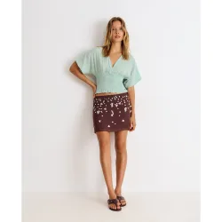 Falda corta con lentejuelas