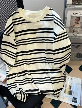 Camiseta de manga corta con cuello redondo regular, estampado gráfico a rayas, color blanco roto, estilo casual francés para brunch de verano M - Shein - FashionsVida