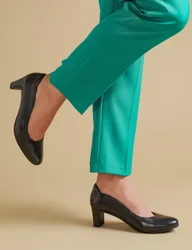 Wide Fit Leather Block Heel Court Shoes Black female