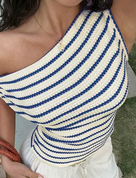 Camiseta de estilo vacacional con hombros asimétricos, diseño asimétrico, textura a rayas y cintura estilizante para mujer L - Shein - FashionsVida