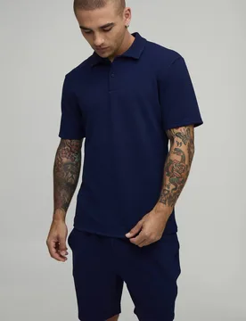 Herren Kurzarm Jersey Fischgrät Schmal Geschnittenes Polo-Hemd & Shorts Set Navy Größe Medium - boohooMAN - FashionsVida