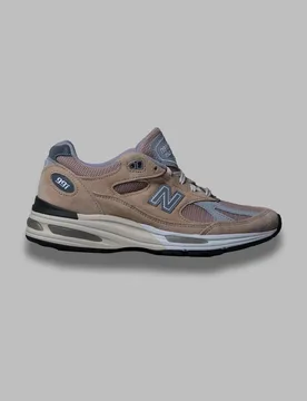 V2 beige - scarpa lifestyle - pigskin/synthetic/mesh - New Balance - FashionsVida