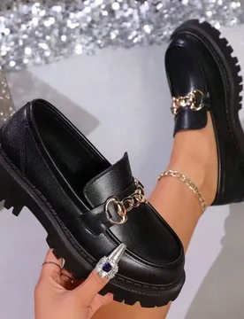 Mocasines planos sin cordones para mujer, estilo británico, zapatos retro de corte profundo en color negro CN41 - Shein - FashionsVida