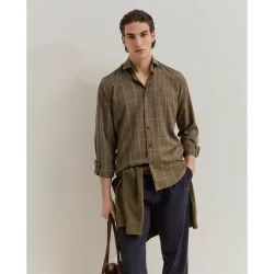 Camisa de corte entallado de hombre