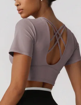 Top de yoga sin costuras para mujer, con sensación natural, con sujetador acolchado, adecuado para yoga al aire libre y deportes de verano XS - Shein - FashionsVida