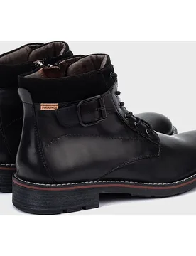 Botas de hombre de piel con cordones y plantilla extraíble - Pikolinos - FashionsVida
