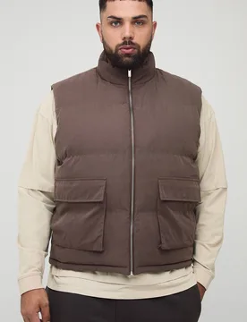 Herren Plus Boxy Kunstwildleder Stehkragen Weste in Schokobraun Chocolate Größe 3XL - boohooMAN - FashionsVida