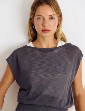 Top de mujer asimétrico con cintura fruncida - Brownie - FashionsVida