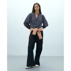 Blusa de mujer estampada cuello mao manga larga