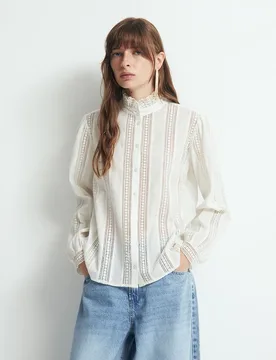 Sfera - Blusa romántica puntilla - Sfera - FashionsVida