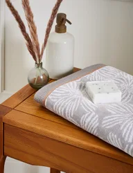 Pure Cotton Zenda Towel White Mix