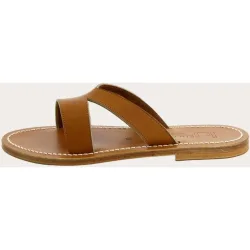 Sandalias planas de piel Kalomira