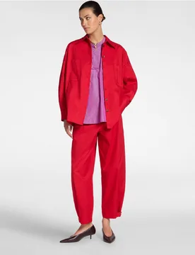 Pantalones de mujer barrel con cinturones en el bajo ajuste barrel con cierre de botón y cremallera - Elena Miró - FashionsVida