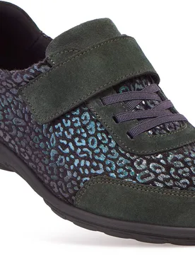 Cha Cha Women's Extra Wide Shoes for Swollen Feet - Pine Leopard - Size: 4½ XXW - Cosyfeet - FashionsVida