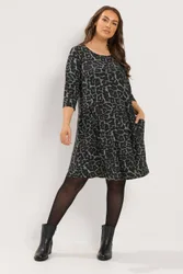 Women's Animal Drape Pocket Dress in Black Size: 20 - Black - Size: 20
