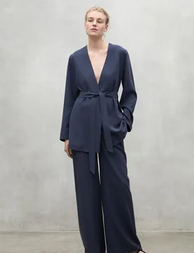 Chaqueta de mujer lisa con ajuste de cordón en cintura - Ecoalf - FashionsVida
