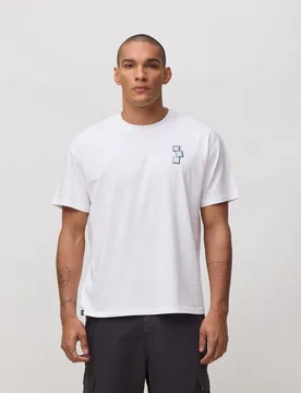 Camiseta de hombre goods blanca - Blue Banana - FashionsVida