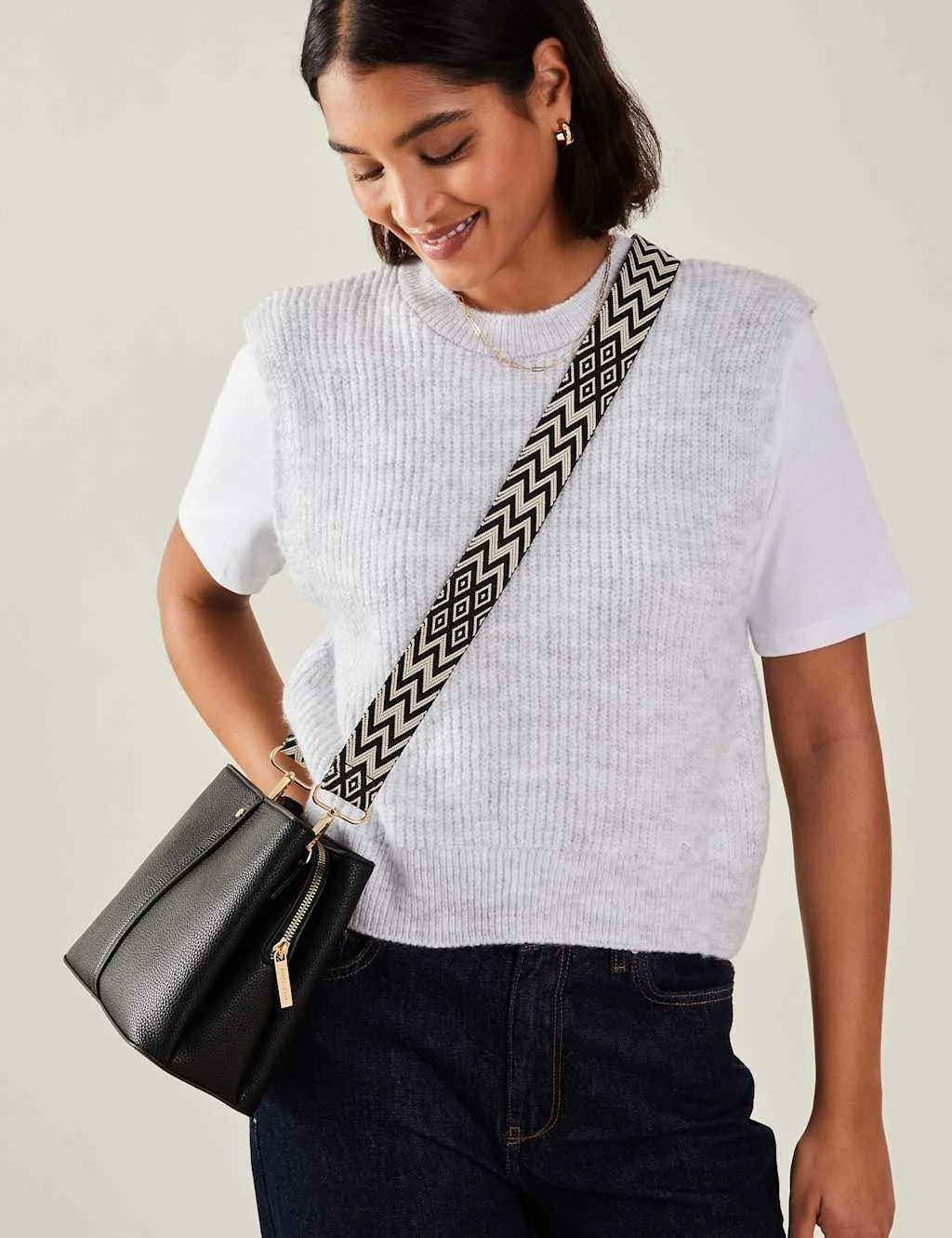 Cross Body Bag Black female - Accessorize - FashionsVida