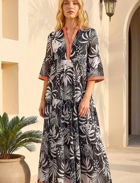 Women's Leaf Border Print Maxi Dress in Black Size: 10 - Black - Size: 10 - Roman - FashionsVida