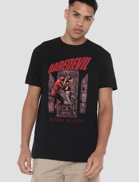Unisex Daredevil Born Again Comic Cover T-Shirt, Black Size: 2XL - Black - Size: 2XL - Marvel - FashionsVida