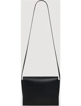 Bandolera de hombre pequeña de piel con cremallera - sandro - FashionsVida