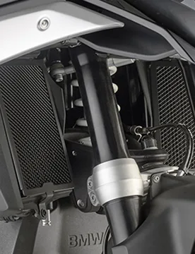 Protezione Radiatore acciaio Inox Nero  bmw R 1300 Gs / Adv 2024-2025 - GIVI - FashionsVida