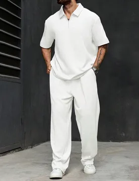 Conjunto de camisa polo de manga corta de unicolor y pantalones casuales para hombres de talla grande 5XL - Shein - FashionsVida