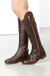 Helmsley Womens Slim Fit Tall Country Boots - - Size: 4