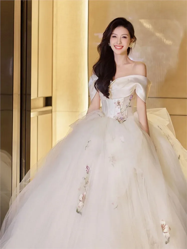 A large-sized one-shoulder design niche embroidered light luxury dress - Aliexpress - FashionsVida