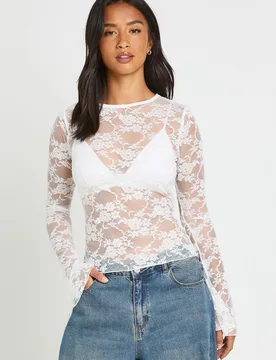 Womens Petite Lace Boat Neck Flare Sleeve Top - White - Size 14 Uk - Boohoo - FashionsVida