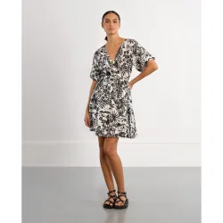 Vestido de manga corta con lazada y estampado