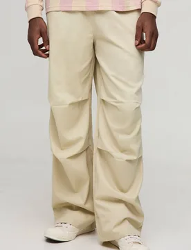 Herren Hose mit Gummibund in weiter Passform Stone Größe XS - boohooMAN - FashionsVida