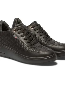Tbs Sneaker Nanteli Black EU 39 - TBS - FashionsVida
