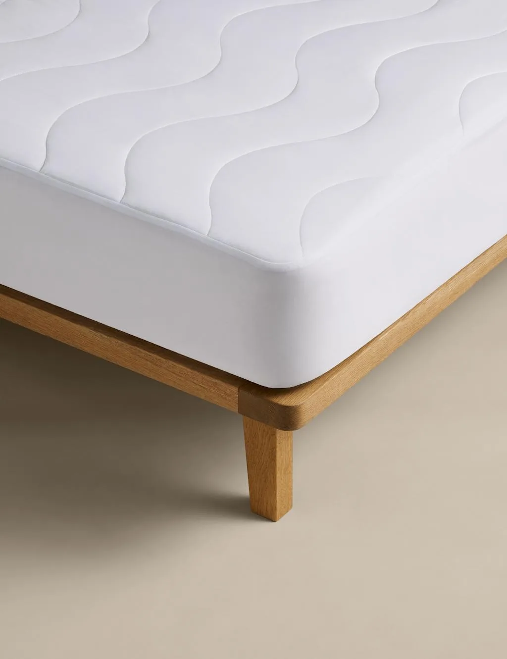Smart Wash & Dry Anti Allergy Mattress Protector White - M&S - FashionsVida