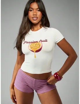 Camiseta corta de bebé con estampado de maracuyá, top corto de verano, ropa de playa de festival y vacaciones, camiseta ajustada de manga corta con - Shein - FashionsVida