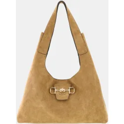 Bolso hobo con asa de hombro y detalle metálico frontal
