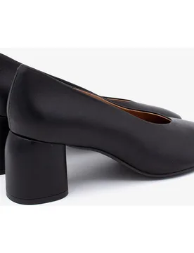 Zapatos de salón de mujer de tacón ancho de diseño de piel suave, tessa - Ángel Alarcón - FashionsVida