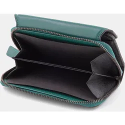 Cartera de mujer de piel con solapa