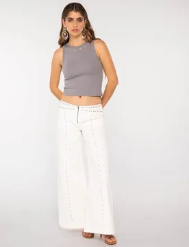 Pantalón vaquero ancho de tiro medio con tachuelas de mujer - The-Are - FashionsVida
