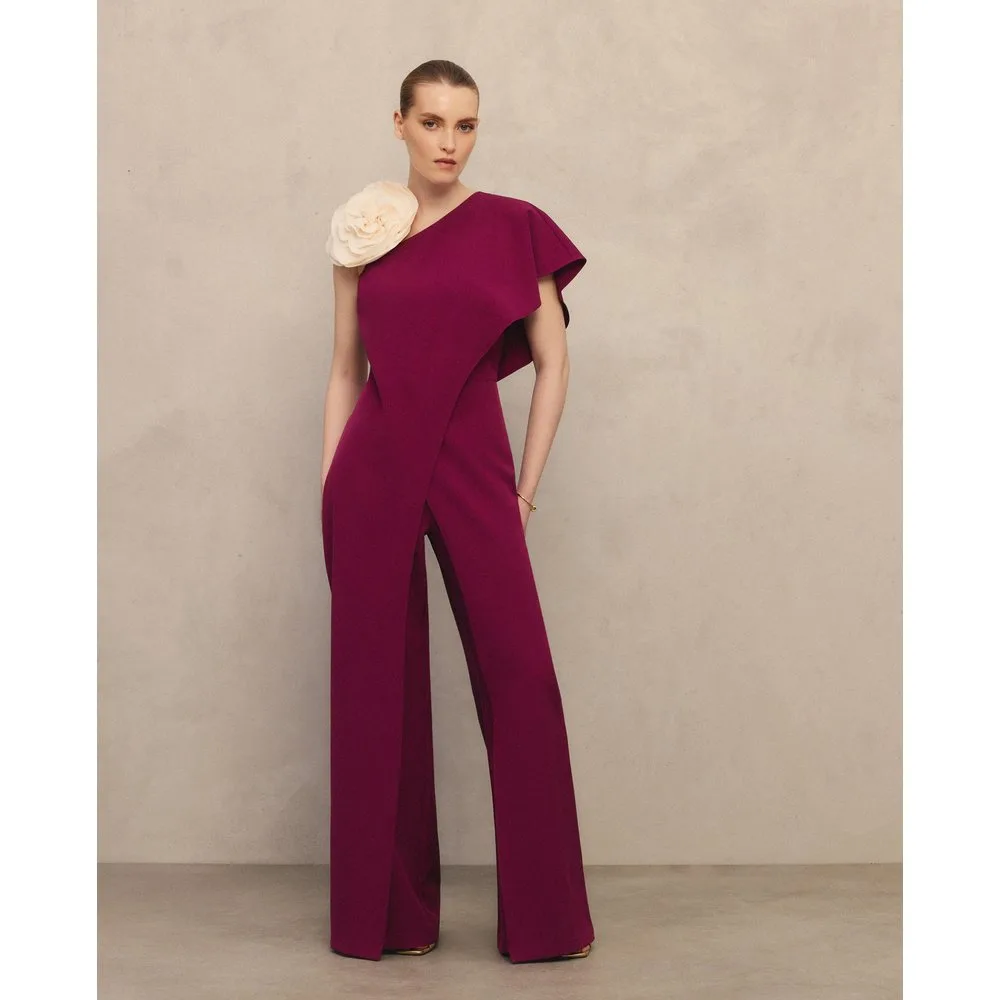 Mono asimétrico de mujer con flor en hombro - Woman Fiesta El Corte Inglés - FashionsVida
