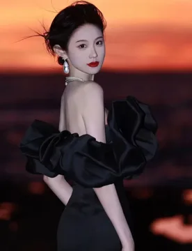 A light luxury and niche black satin one-shoulder strapless dress - Aliexpress - FashionsVida