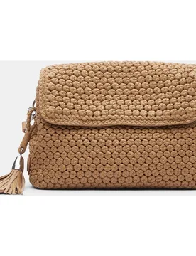 Bolso de mano de piel en color marrón - Lottusse - FashionsVida