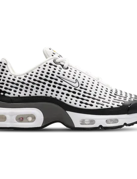 Tuned Men's Sneakers - White - Size 7 - Mesh/Synthetic - White - Size: 7 - Nike - FashionsVida