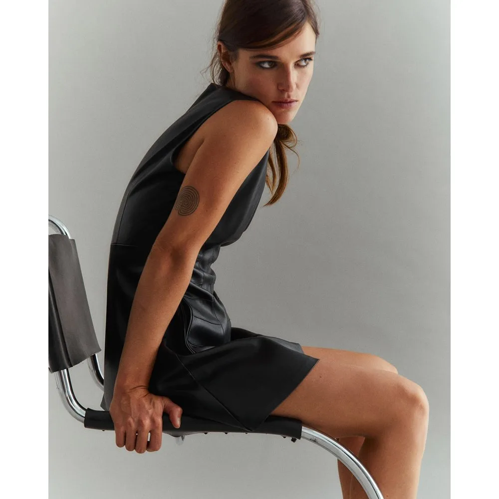 Sfera - Vestido corto efecto piel - Sfera - FashionsVida