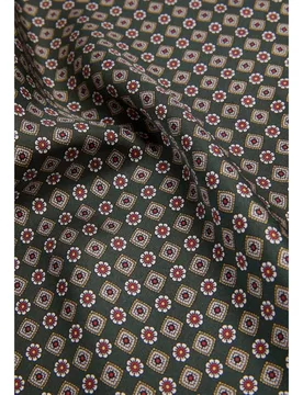 Pañuelo confeccionado en 100% seda con microestampado floral geométrico - Scalpers - FashionsVida