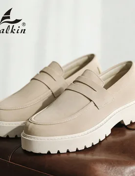 Mocasines de diseñador minimalistas sin cordones para hombres, suela gruesa con relieve, lujo asequible, zapatos casuales para hombres, marca autént - Shein - FashionsVida