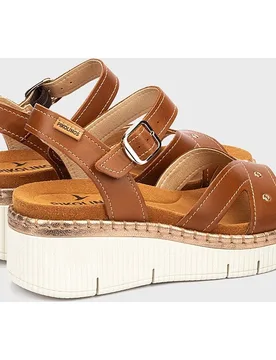 Sandalias de cuña de mujer de piel con suela extraligera - Pikolinos - FashionsVida