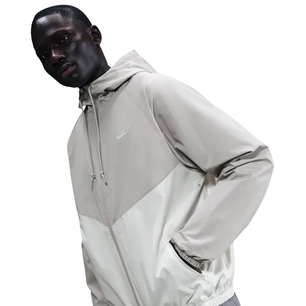 Windrunner Herren Jacken - Grau - Größe M Grey M - Nike - FashionsVida