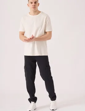Mens Relaxed Fit Cargo Jeans Black - Size 40 Regular - ID - FashionsVida