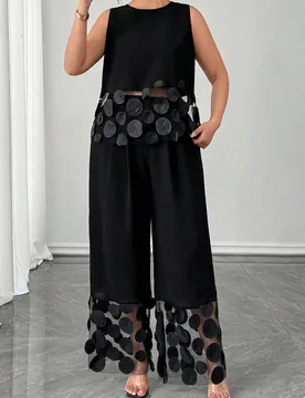 Conjunto de 2 piezas elegante de verano para mujer talla grande en color negro, top sin mangas con inserción de malla floral & pantalones casuales su - Shein - FashionsVida